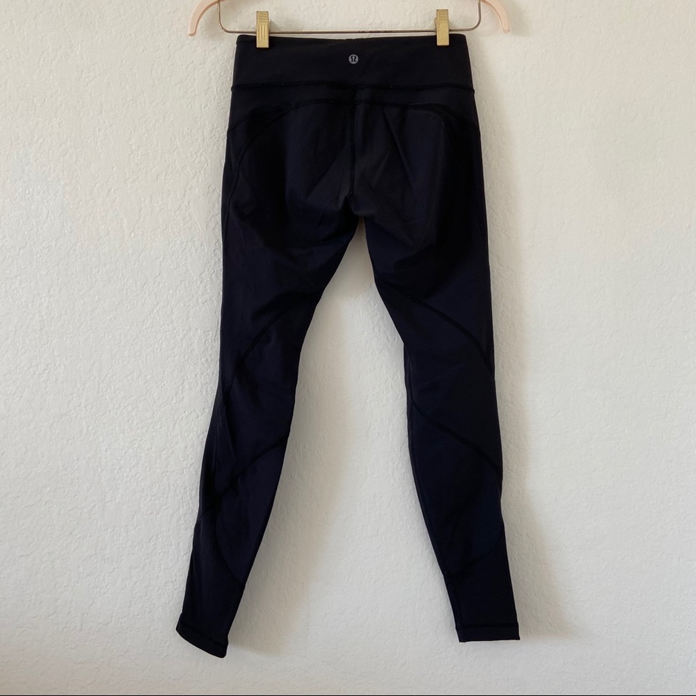 Lululemon black leggings
